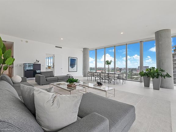 5th image of 2669 S Bayshore Dr Unit 1703N