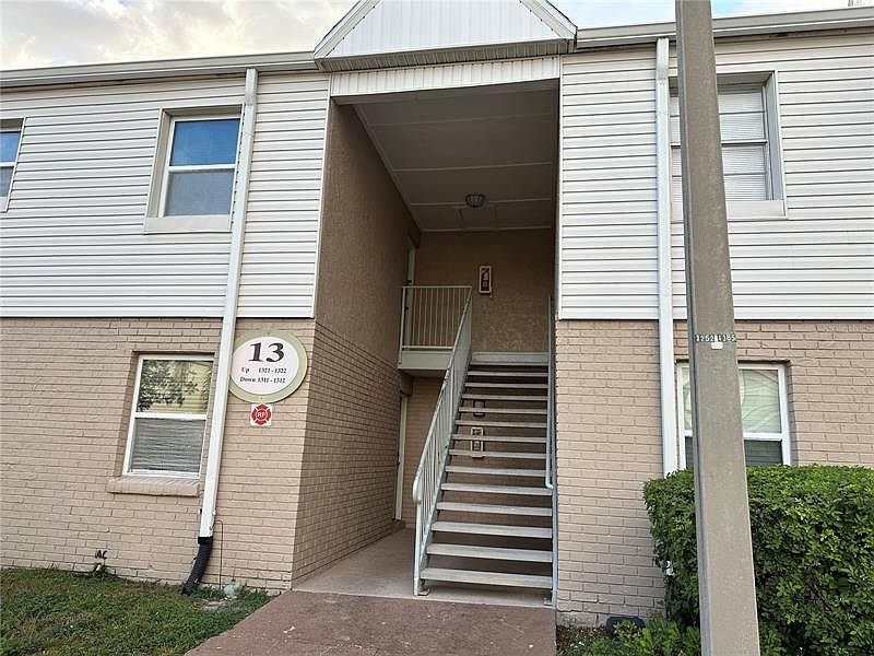 1st image of 7210 N Manhattan Ave APT 1311