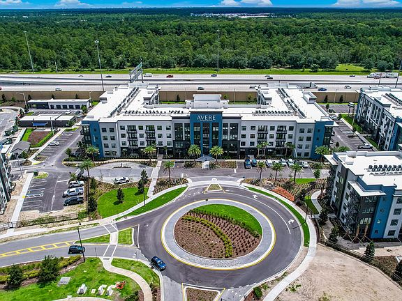 3rd image of 7507 Park Village Dr #5102