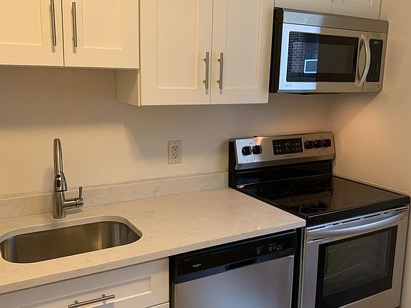 4th image of 730 S Negley Ave APT 20