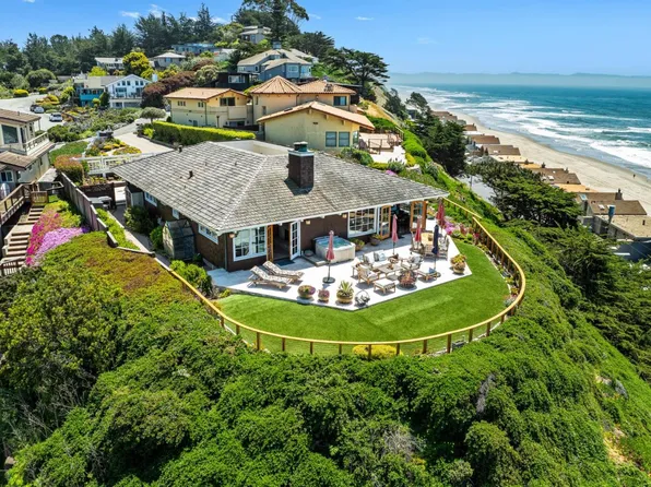 50 Hillview Way, La Selva Beach, CA 95076
