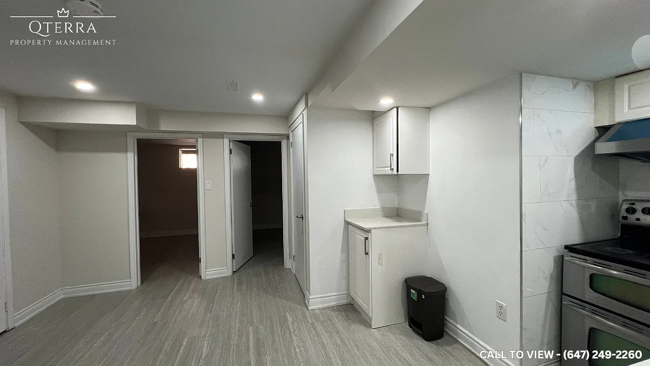 2 bed, 1000 sqft, $1,695 — Photo 2