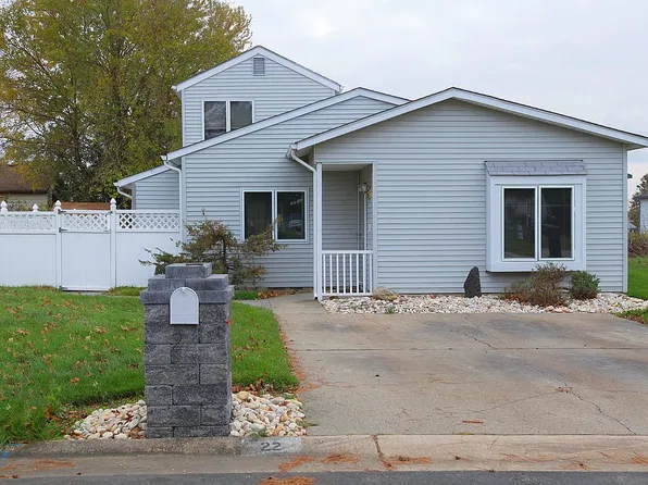 22 Arrowood Pl, Logan Township, NJ 08085