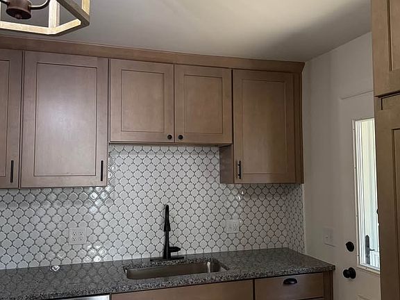 4th image of 3363-65 W 32nd St