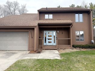 1225 Eustace Dr, Dixon, IL 61021
