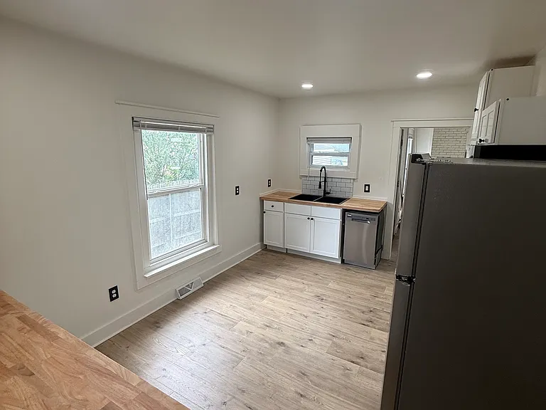 216 Ferman St #1 — Photo 11