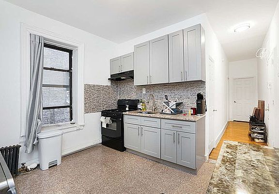 4th image of 550 W 144th St #2B