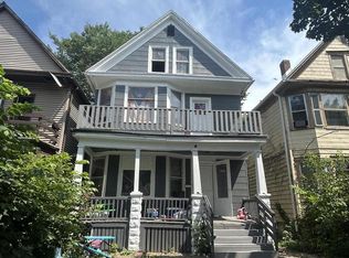 1912 W Rogers STREET, Milwaukee, WI 53204