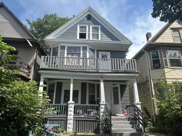 1912 W Rogers STREET, Milwaukee, WI 53204