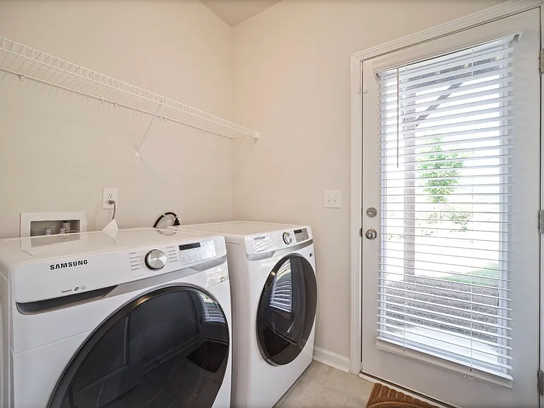 1595 Ridgebrook Downs — Photo 36