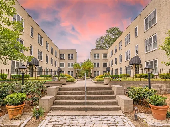 30 Collier Rd NW APT 10, Atlanta, GA 30309
