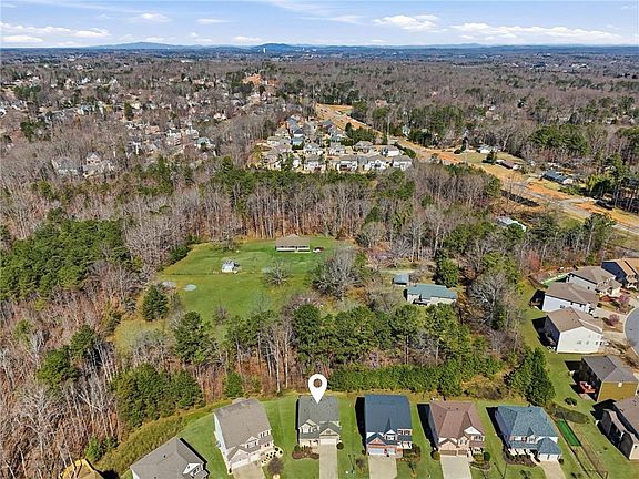 3rd image of 5640 Enfield Way