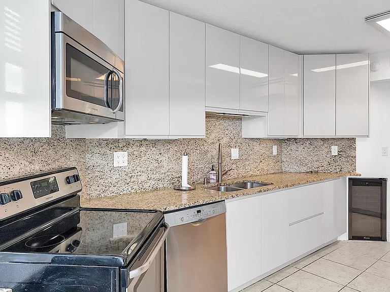 1340 S Ocean Blvd #1106 — Photo 15