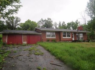 3365 Fish Creek School Rd, Booneville, KY 41314