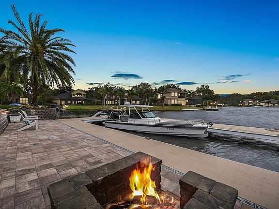 3rd image of 13750 Club Cove Dr