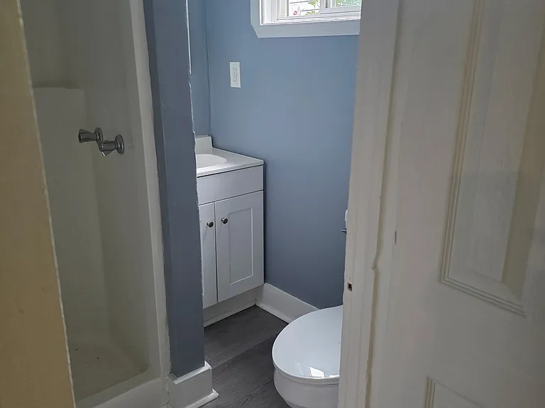 1008 N Townsend St #2 — Photo 4