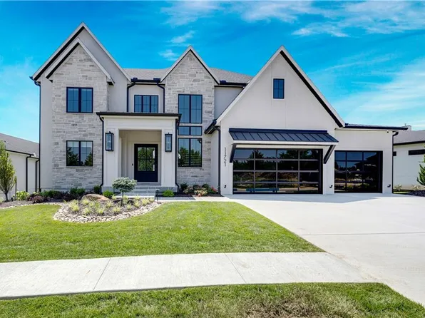 11721 W 181st St, Overland Park, KS 66013