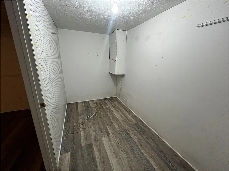 456 Hunting Creek Rd — Photo 17