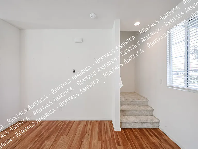 16875 N 12th St #33 — Photo 23