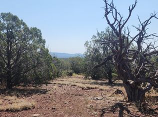 66 Camp Rd, Ash Fork, AZ 86320