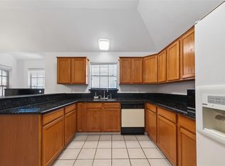 9927 Glenkirk Dr, Houston, TX 77089