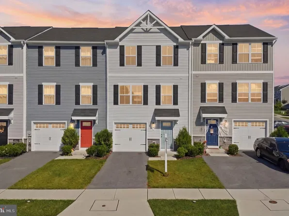 63 Bristoe Station Rd, Taneytown, MD 21787