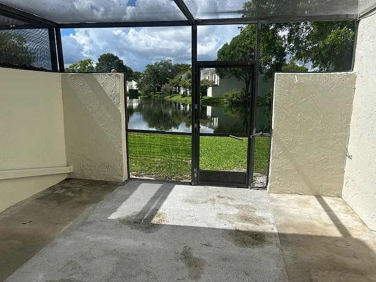 9884 NW 15th St — Photo 24