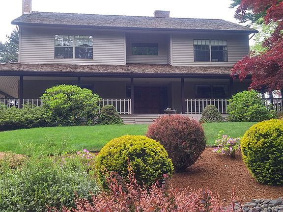 2nd image of 11800 SE Starflower Dr
