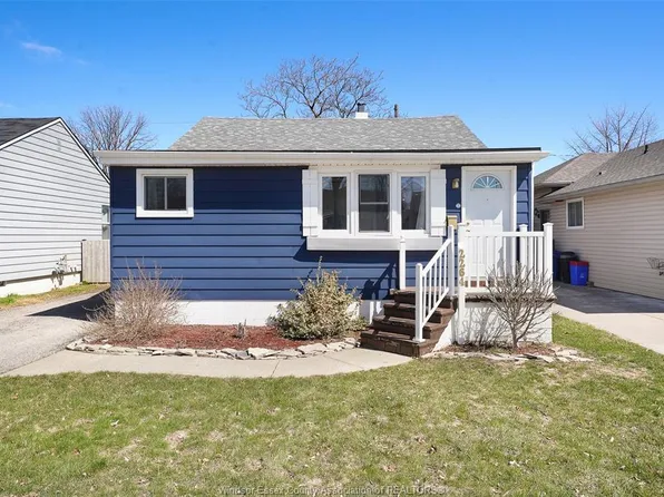 2264 Forest Ave, Windsor, ON N8W 2G6