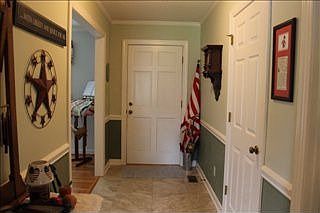 4th image of 104 Live Oak Dr