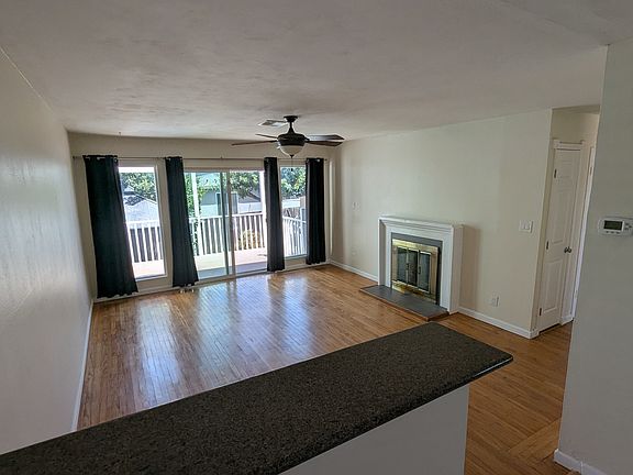 2nd image of 160 Linscheid Dr