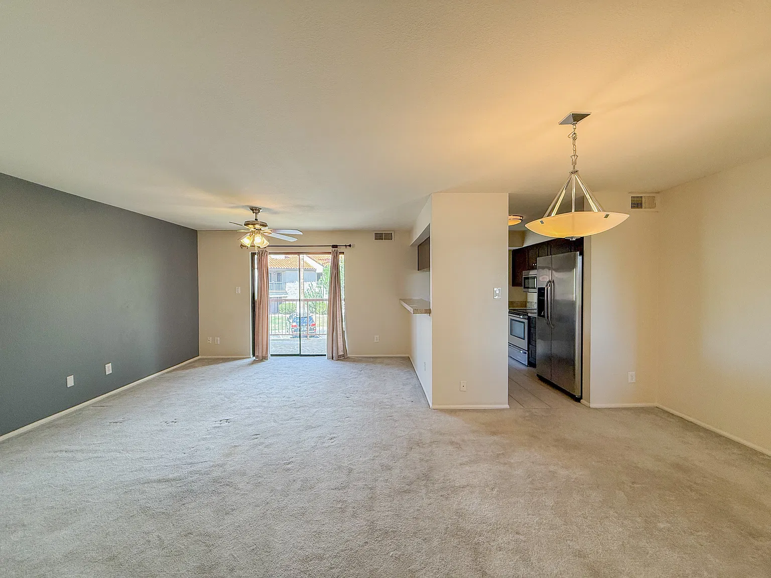 9345 N 92nd St Unit 220, Scottsdale Az — Photo 2
