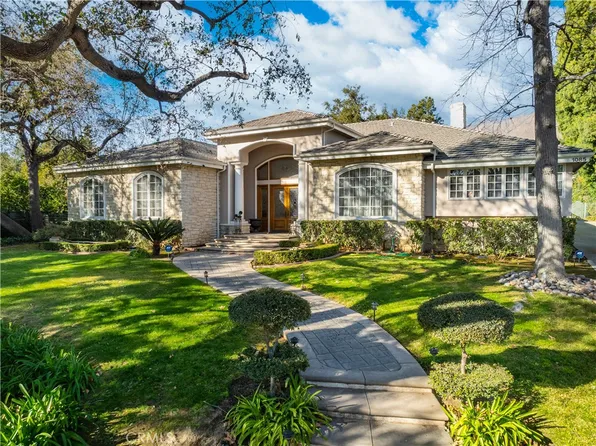 1085 Singing Wood Dr, Arcadia, CA 91006