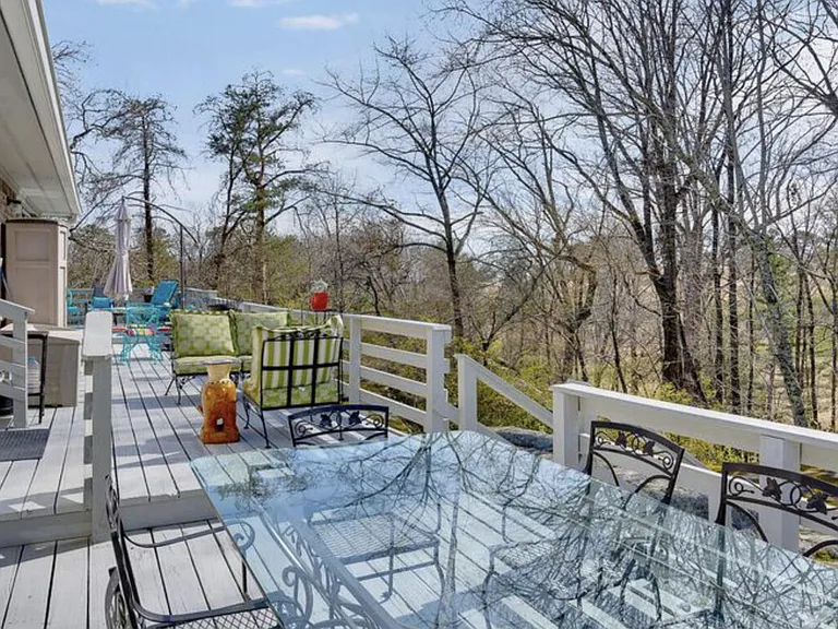 219 Rainbow Dr — Photo 23