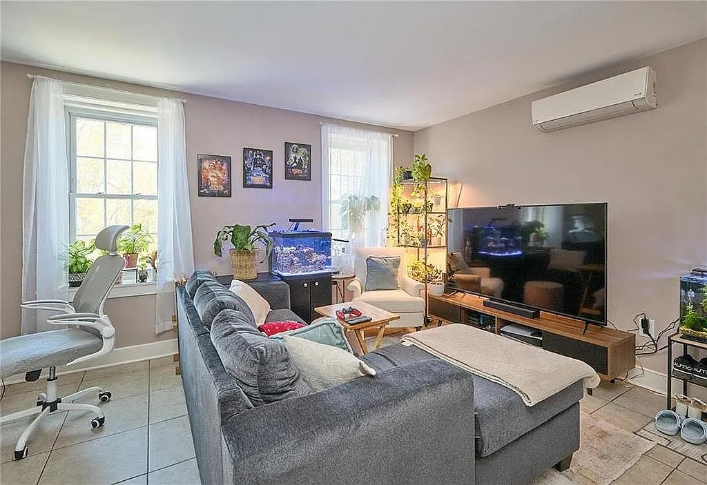 1 bed, 650 sqft, $1,400 — Photo 1