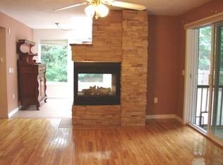 37 Kruse Rd, Hubbardston, MA 01452