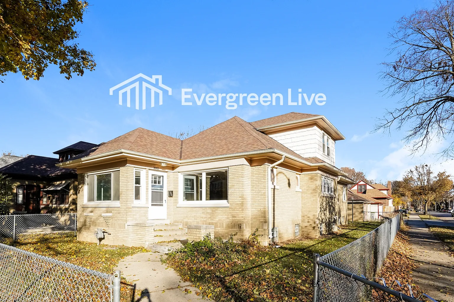 3002 N 47th St photo 1