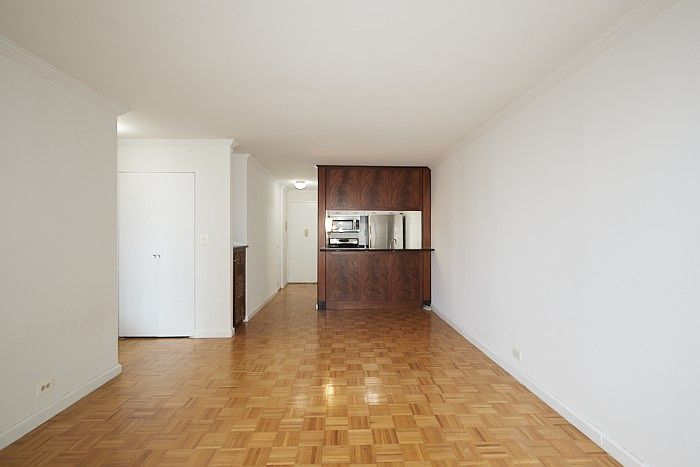 1st image of 445 5th Ave #29G