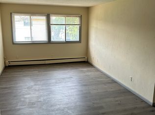 3643 Penn Ave N APT 17, Minneapolis, MN 55412