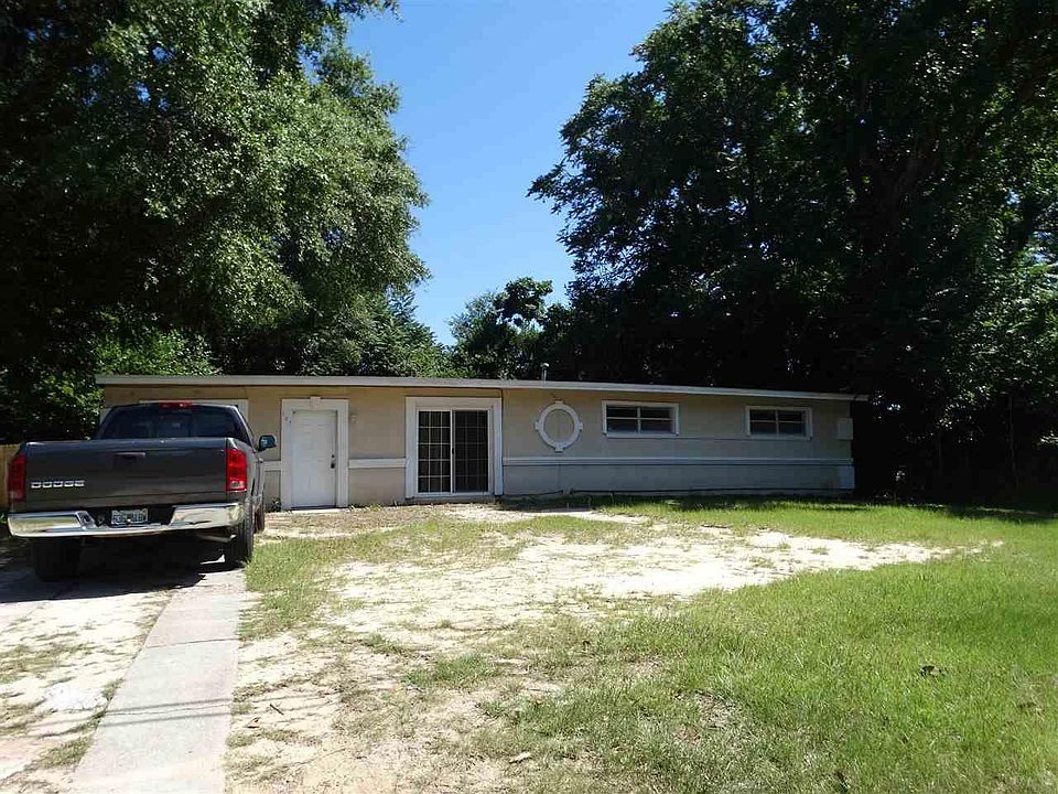 1st image of 107 Aquamarine Ave