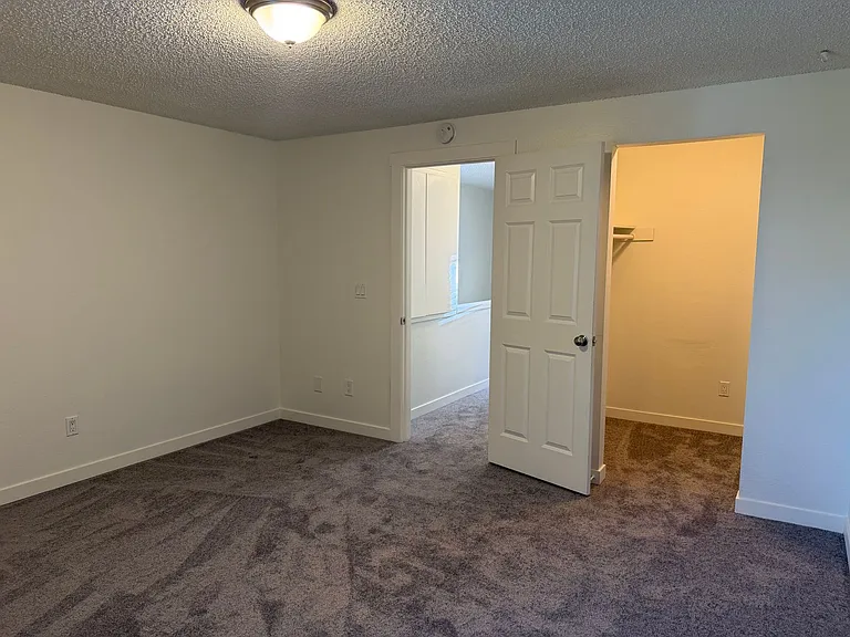 Prestige Townhomes: Stylish 2-Bedroom Living in the Heart of Puyallup — Photo 29