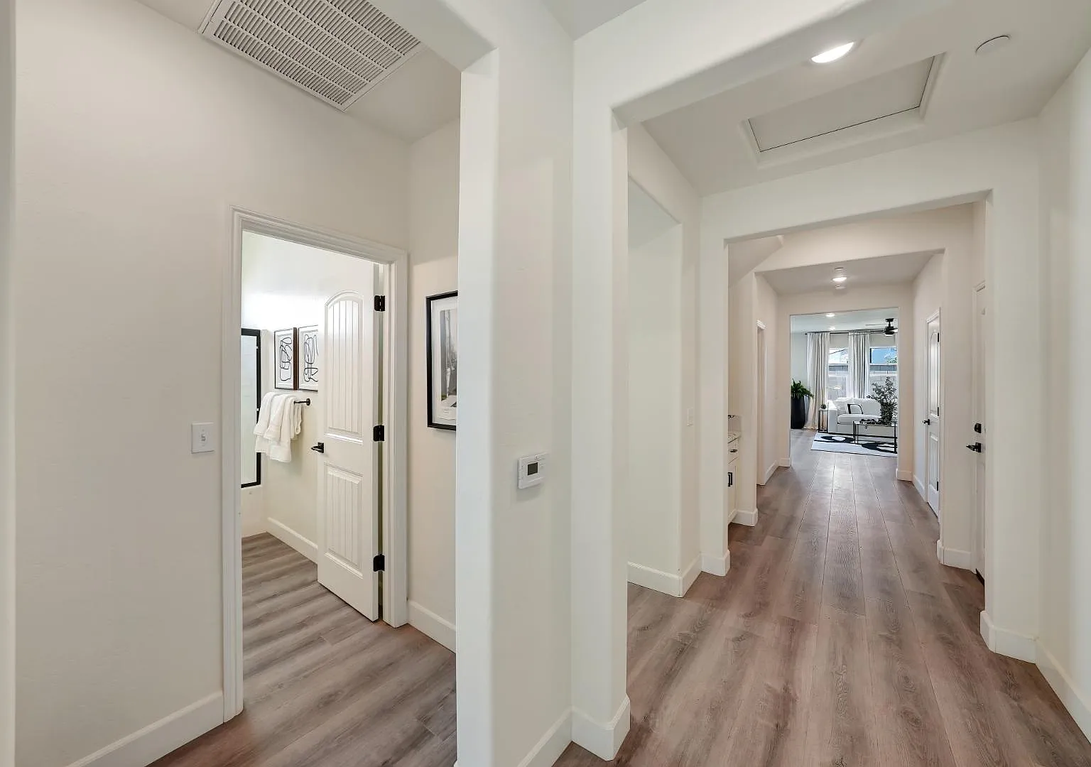 2148 W. Solo Way — Photo 3