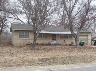 6027 N Monroe St, Hutchinson, KS 67502