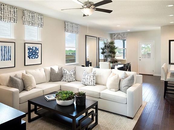 3rd image of 4717 Star Jasmine Dr #113