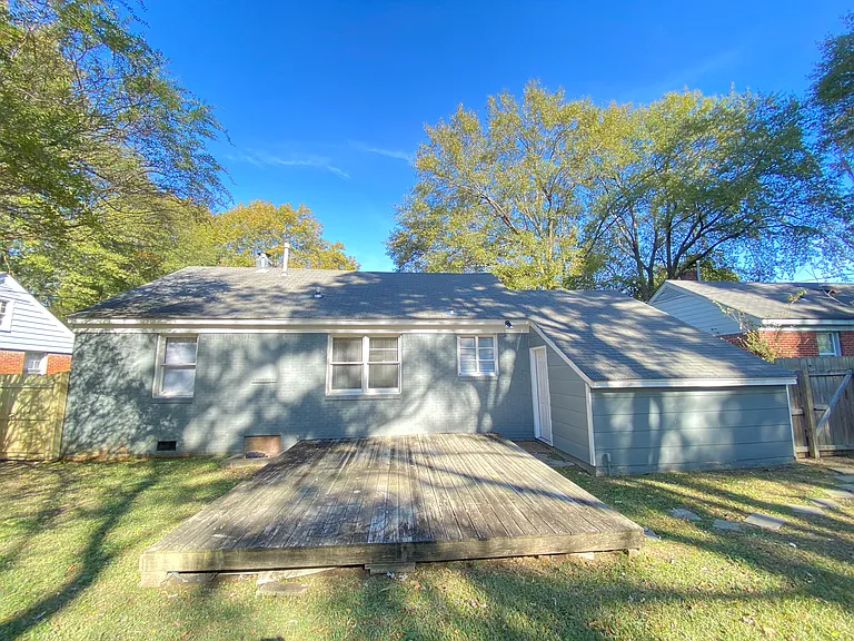 4303 Leatherwood Ave — Photo 11