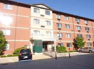 3370 Brooke Ave UNIT P-N, Waukegan, IL 60087