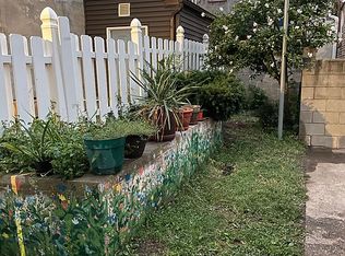 441-439 Manton St, Philadelphia, PA 19147