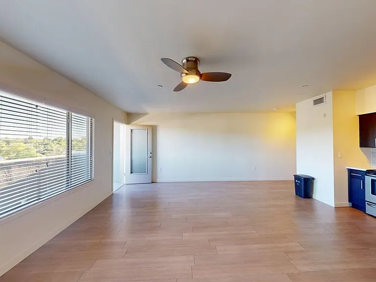 Platinum Apartments — Photo 21
