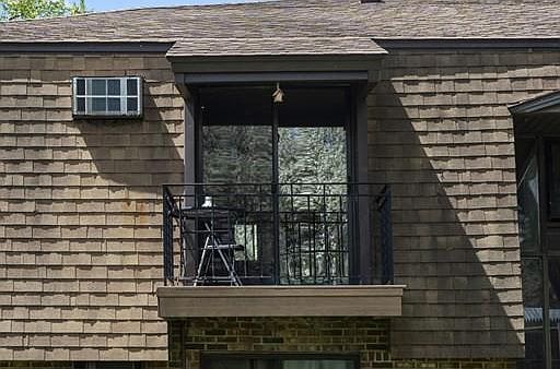 4th image of 625 W Lowell Ave Unit 23
