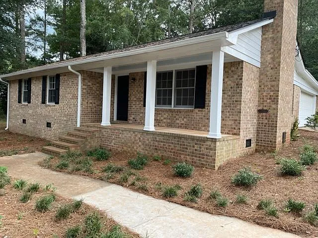1041 Crooked Creek Ct